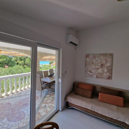 Apartman Lugovic Szybenik Zewnętrze zdjęcie