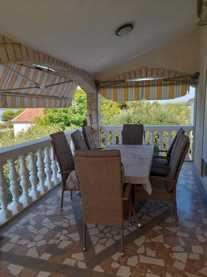 Apartman Lugovic Szybenik Zewnętrze zdjęcie