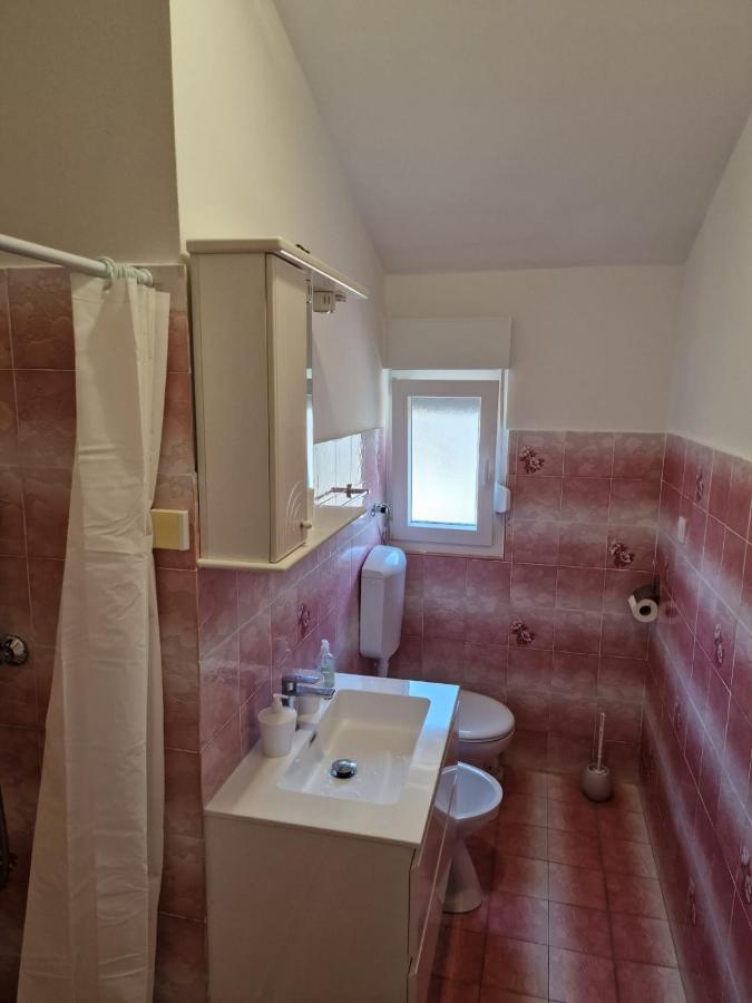 Apartman Lugovic Szybenik Zewnętrze zdjęcie